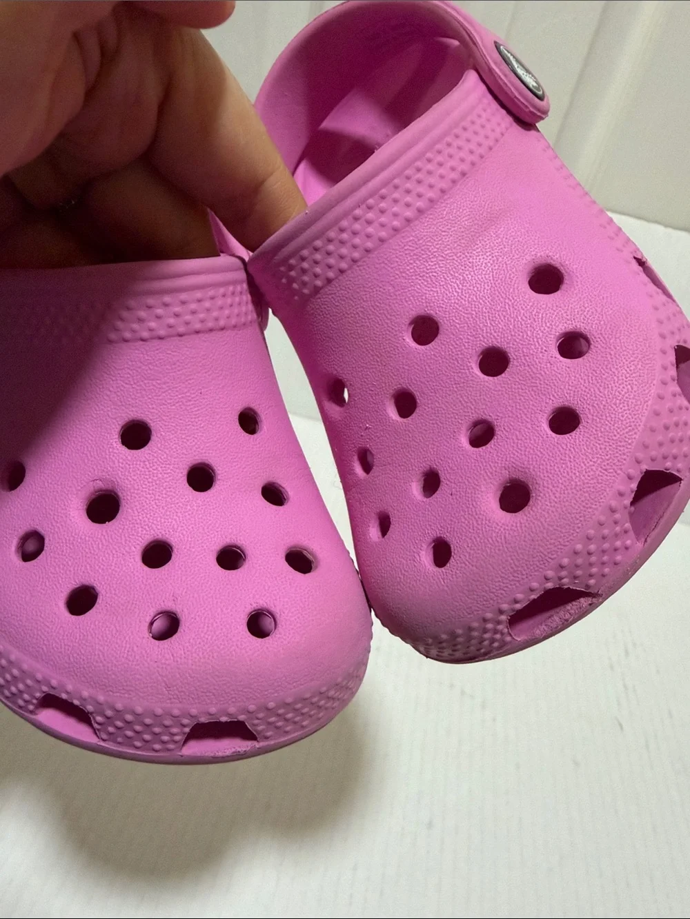 Crocs Kids Classic Pink Clogs Sandals Beach Pool - Toddler Size 8